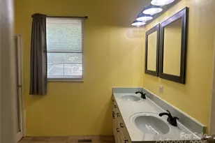 193 Green Cove Rd, Bakersville, NC 28705 - Photo 17