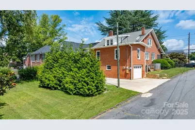 584 Rutherford Road, Marion, NC 28752 - Photo 11