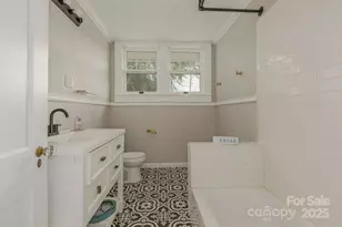 584 Rutherford Rd, Marion, NC 28752 - Photo 15