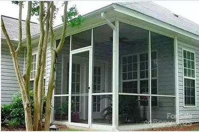 4492 Antelope Lane, Charlotte, NC 28269 - Photo 3