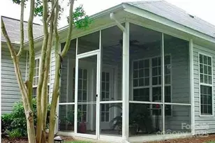 4492 Antelope Ln, Charlotte, NC 28269 - Photo 3