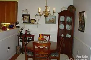 4492 Antelope Ln, Charlotte, NC 28269 - Photo 5