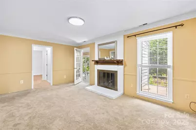 7528 Red Oak Lane, Charlotte, NC 28226 - Photo 11