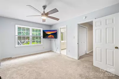 7528 Red Oak Lane, Charlotte, NC 28226 - Photo 23