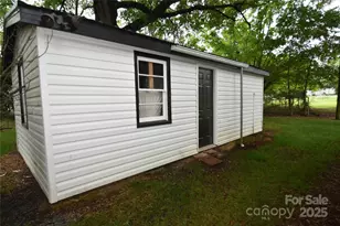 706 McIntyre St, Monroe, NC 28110 - Photo 5