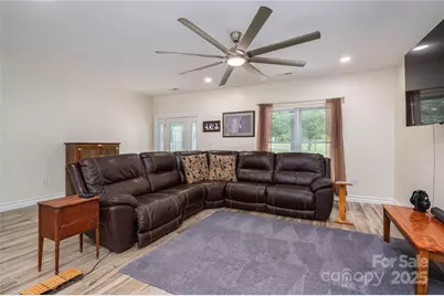 3103 Richview Drive, Crouse, NC 28033 - Photo 9