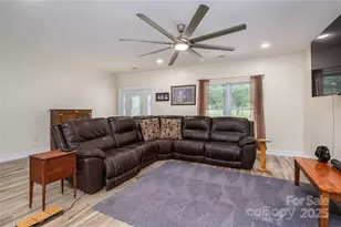 3103 Richview Dr, Crouse, NC 28033 - Photo 9