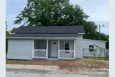 39 E White Street, Chester, SC 29706 - Photo 1