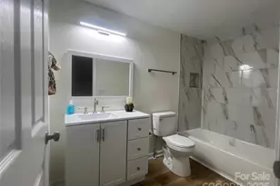 39 E White St, Chester, SC 29706 - Photo 11