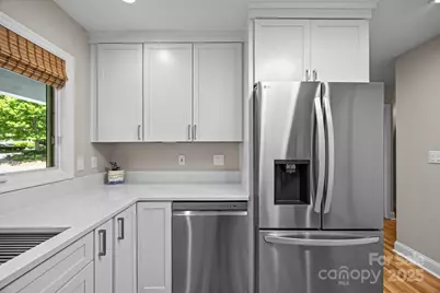 123 Carriage Walk Lane, Hendersonville, NC 28791 - Photo 11