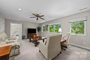 123 Carriage Walk Ln, Hendersonville, NC 28791 - Photo 25