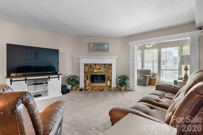 1330 5th Street NE #11, Hickory, NC 28601 - Photo 5