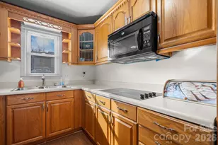 1330 5th St NE, Hickory, NC 28601 - Photo 7