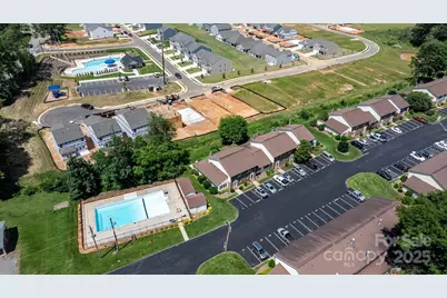 1330 5th Street NE #11, Hickory, NC 28601 - Photo 25