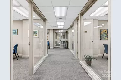 401 N Main Street #3, Hendersonville, NC 28792 - Photo 31