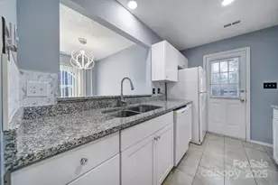 8520 Mission Hills Rd, Charlotte, NC 28227 - Photo 13