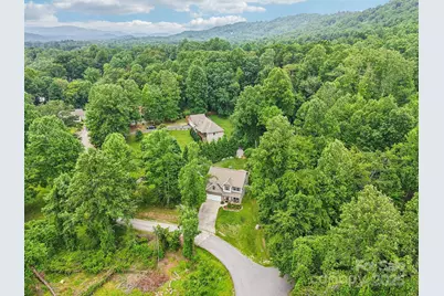 22 Streamside Drive, Hendersonville, NC 28791 - Photo 47