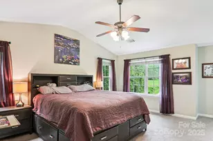 22 Streamside Dr, Hendersonville, NC 28791 - Photo 23