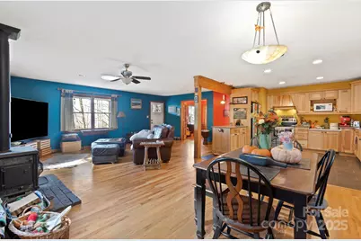 23 Hunting Lodge Drive, Black Mountain, NC 28711 - Photo 5