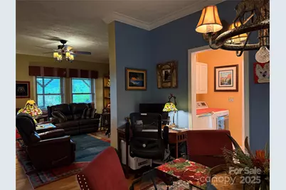 394 Hummingbird Lane, Elk Park, NC 28622 - Photo 15