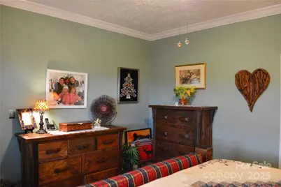 394 Hummingbird Lane, Elk Park, NC 28622 - Photo 27