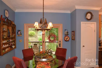 394 Hummingbird Lane, Elk Park, NC 28622 - Photo 17