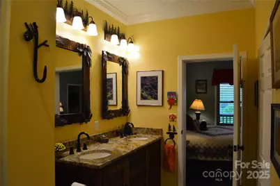 394 Hummingbird Lane, Elk Park, NC 28622 - Photo 31