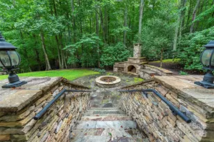 25 Hickory Springs Rd, Burnsville, NC 28714 - Photo 23