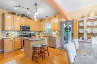 333 Garden Valley Dr, Winston Salem, NC 27107 - Photo 7