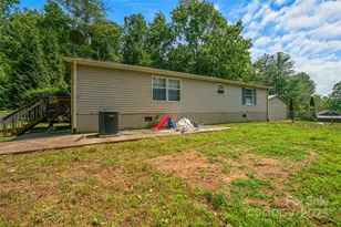 14 18 and 20 Luckenbach Dr, Fairview, NC 28730 - Photo 21