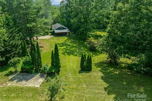 14 18 and 20 Luckenbach Dr, Fairview, NC 28730 - Photo 29