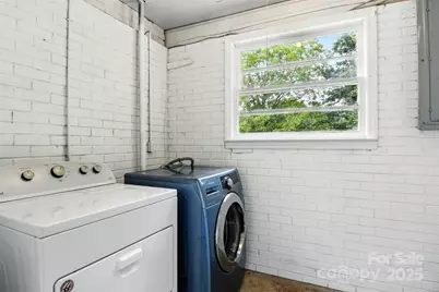 1837 6th Avenue NW, Hickory, NC 28601 - Photo 23