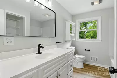 1837 6th Avenue NW, Hickory, NC 28601 - Photo 21