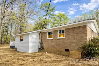 2201 Airdale Road, Lancaster, SC 29720 - Photo 3