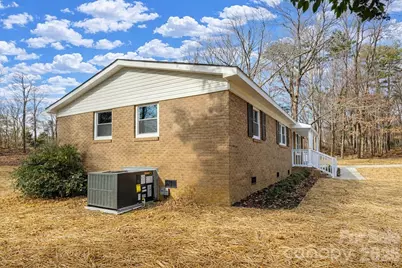 2201 Airdale Road, Lancaster, SC 29720 - Photo 5