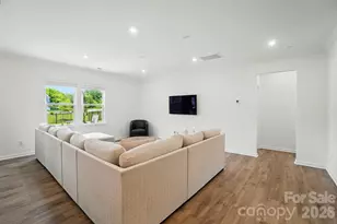 11113 Godwit Ln, Charlotte, NC 28278 - Photo 9