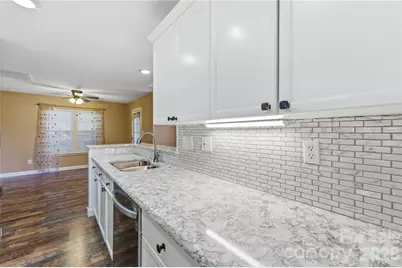 110 Whitehall Drive, Mooresville, NC 28117 - Photo 11