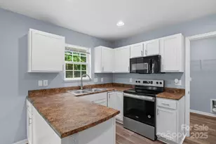 120 Alpine Ridge Dr, Asheville, NC 28803 - Photo 15