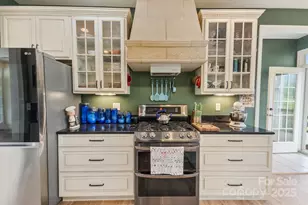 30 Linn Garden Ln, Swannanoa, NC 28778 - Photo 13