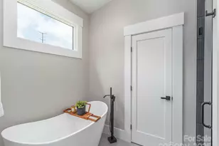 71 Scott Mdws Dr, Asheville, NC 28806 - Photo 17