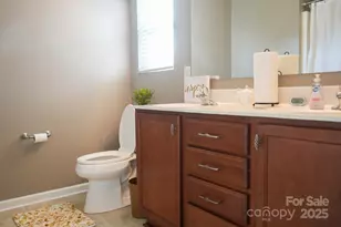 14411 Glendon Hall Ln, Charlotte, NC 28262 - Photo 15