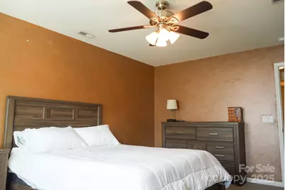 14411 Glendon Hall Lane, Charlotte, NC 28262 - Photo 13