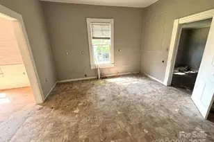 235 Jefferson Street E, York, SC 29745 - Photo 11