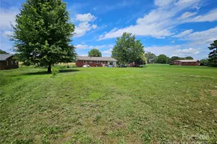 1050 Old Peachland Rd, Marshville, NC 28103 - Photo 9