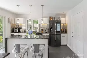 30 W Fairway Dr, Etowah, NC 28729 - Photo 15