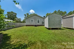 3420 Kentucky Ave, Charlotte, NC 28216 - Photo 11