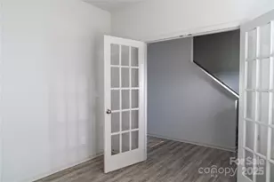 69 Ravibha Ct, Clayton, NC 27520 - Photo 5