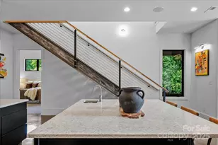 3304 Mar Vista Cir, Charlotte, NC 28209 - Photo 13