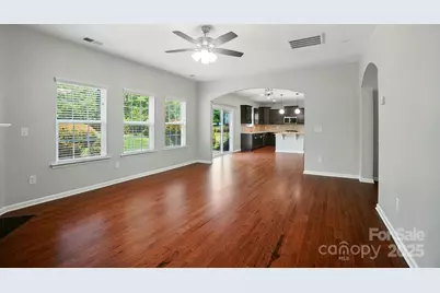 8115 Kelburn Lane, Charlotte, NC 28273 - Photo 15