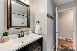 19 Albemarle Rd, Asheville, NC 28801 - Photo 27